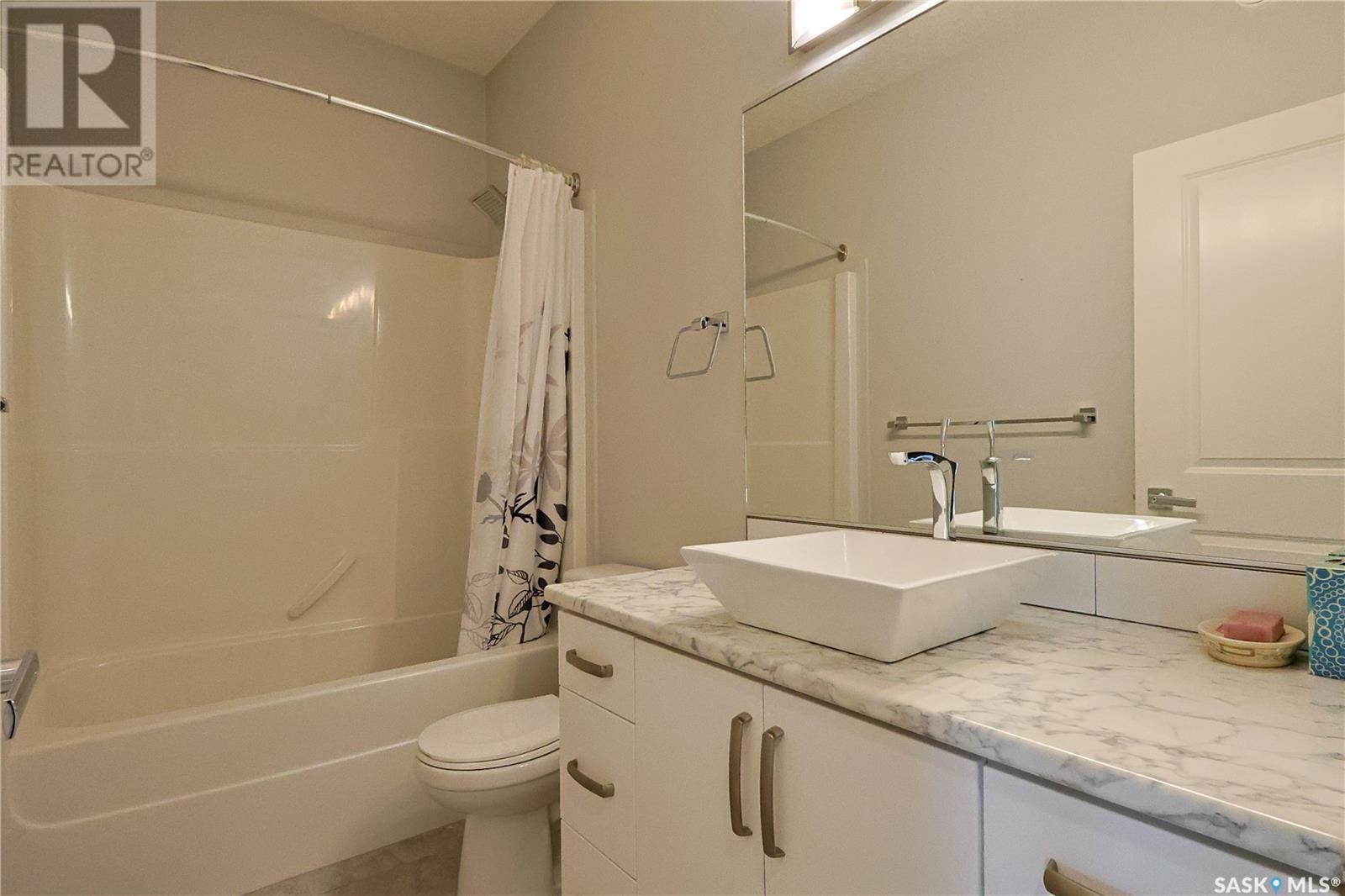 Photo 19 of 308 2800 Lakeview Drive, Prince Albert SK