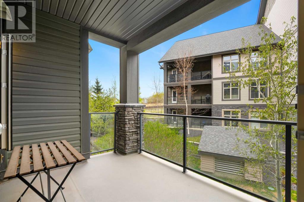 Single Family House for Sale in   Aspenmont Heights SW Aspen Woods Calgary 