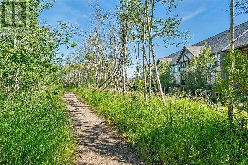 Single Family House for Sale in   Aspenmont Heights SW Aspen Woods Calgary 