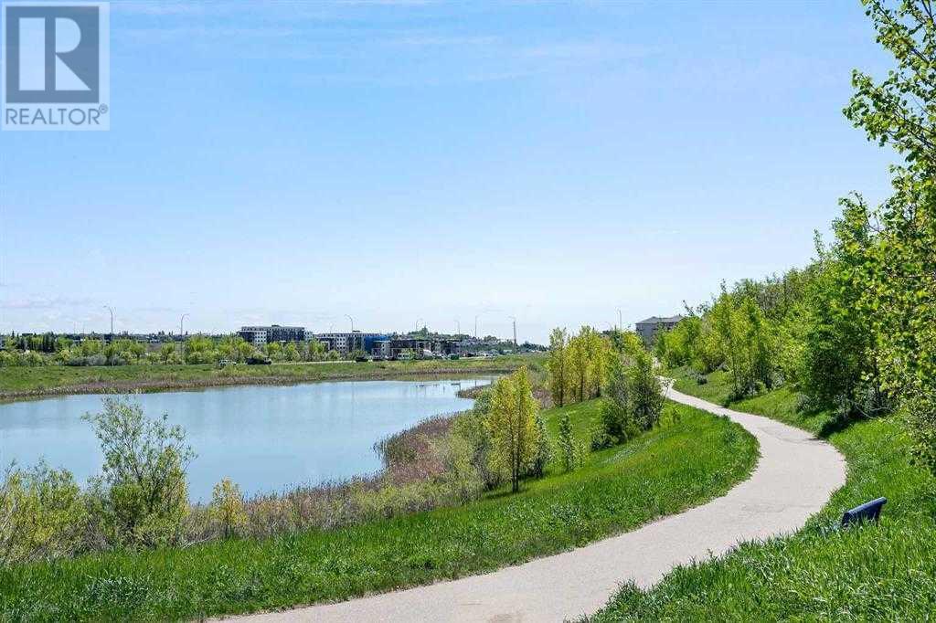 Single Family House for Sale in   Aspenmont Heights SW Aspen Woods Calgary 
