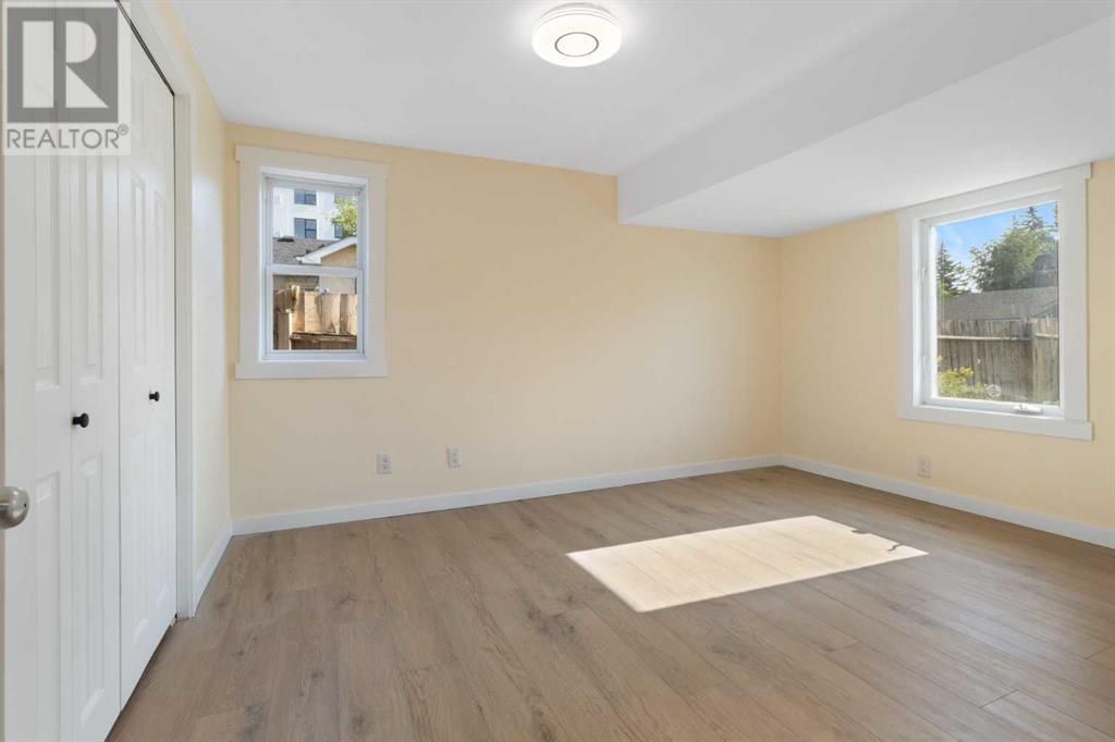 Single Family House Bungalow for Sale in  Edmonton Trail NE Tuxedo Park Calgary 