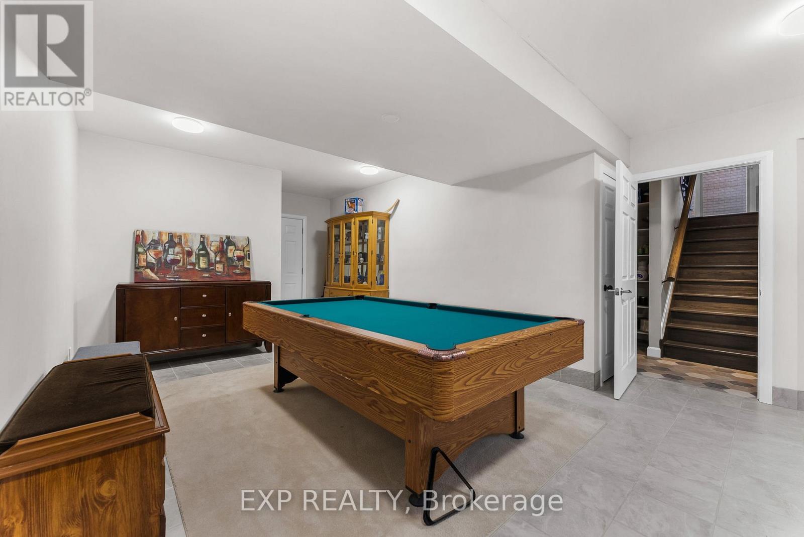 Photo 41 of 111 A Church Street, Georgina ON