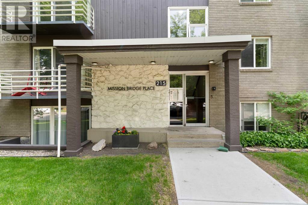 Single Family House for Sale in    Avenue SW Mission Calgary 