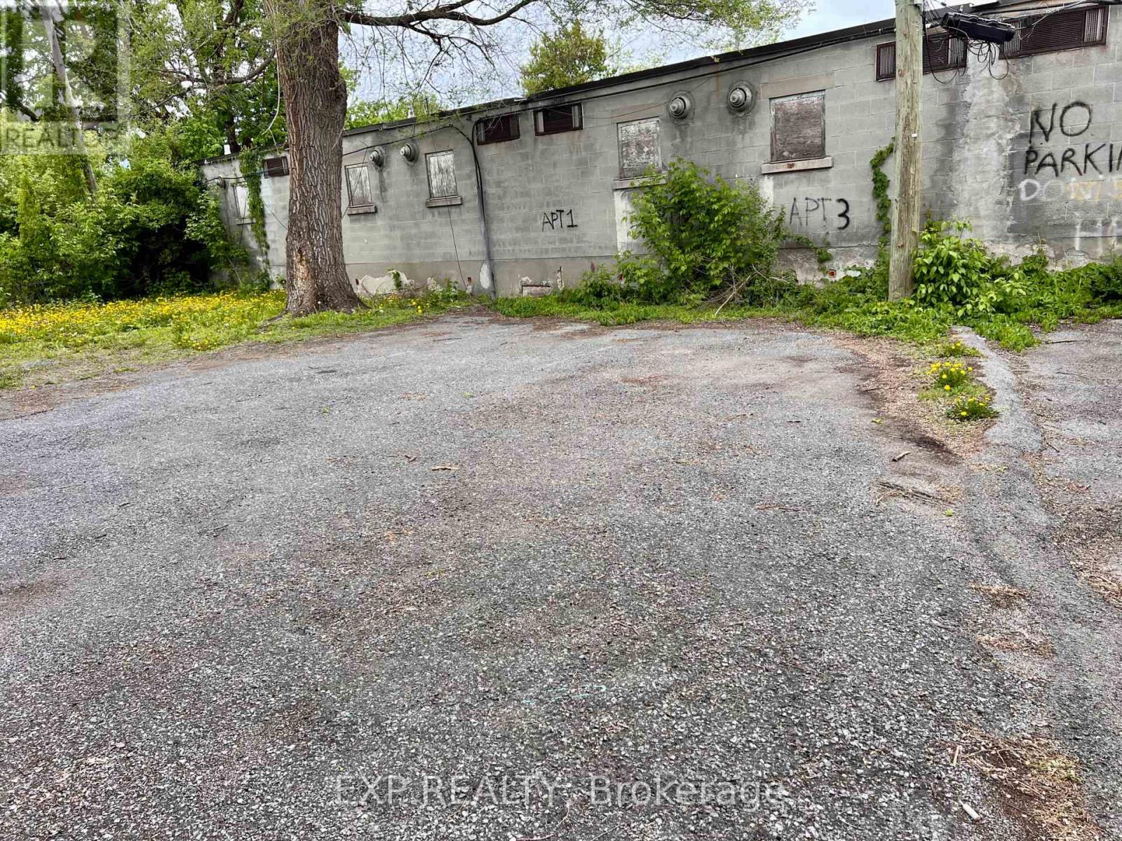 Photo 16 of 269 Ste Anne Street, Ottawa ON