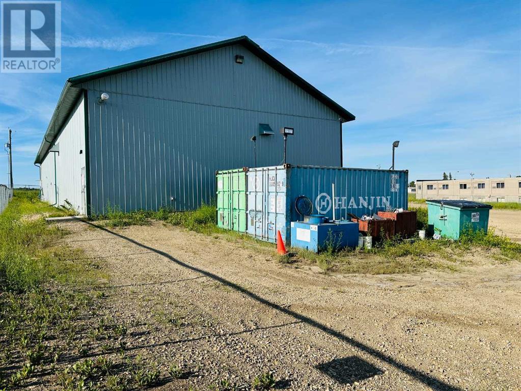 Photo 5 of 4212 40 Avenue, Valleyview AB