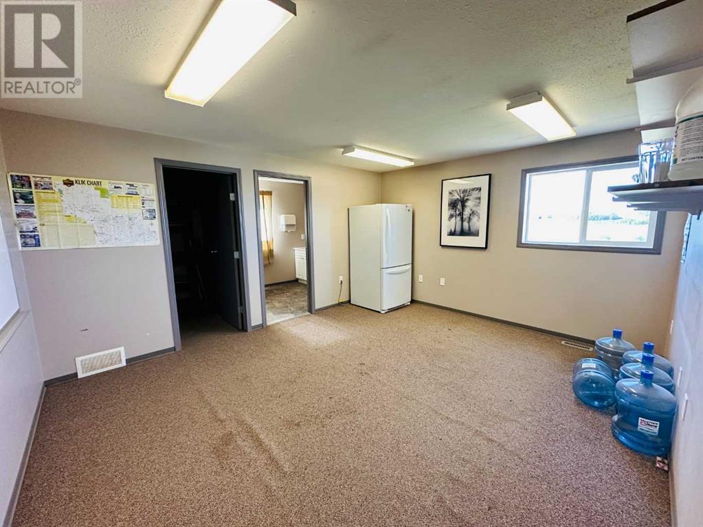 Photo 19 of 4212 40 Avenue, Valleyview AB