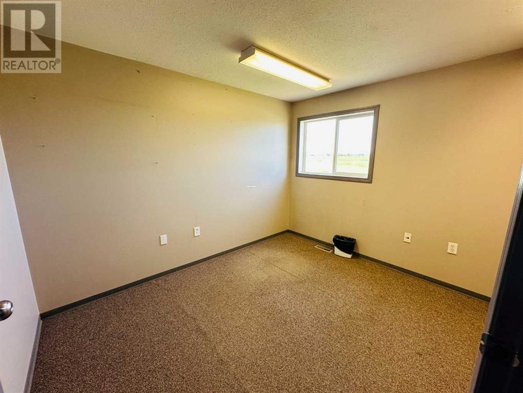 Photo 18 of 4212 40 Avenue, Valleyview AB