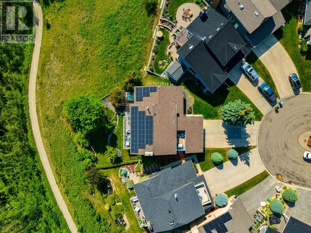 Single Family House for Sale in  Strathcona Bay SW Strathcona Park Calgary 