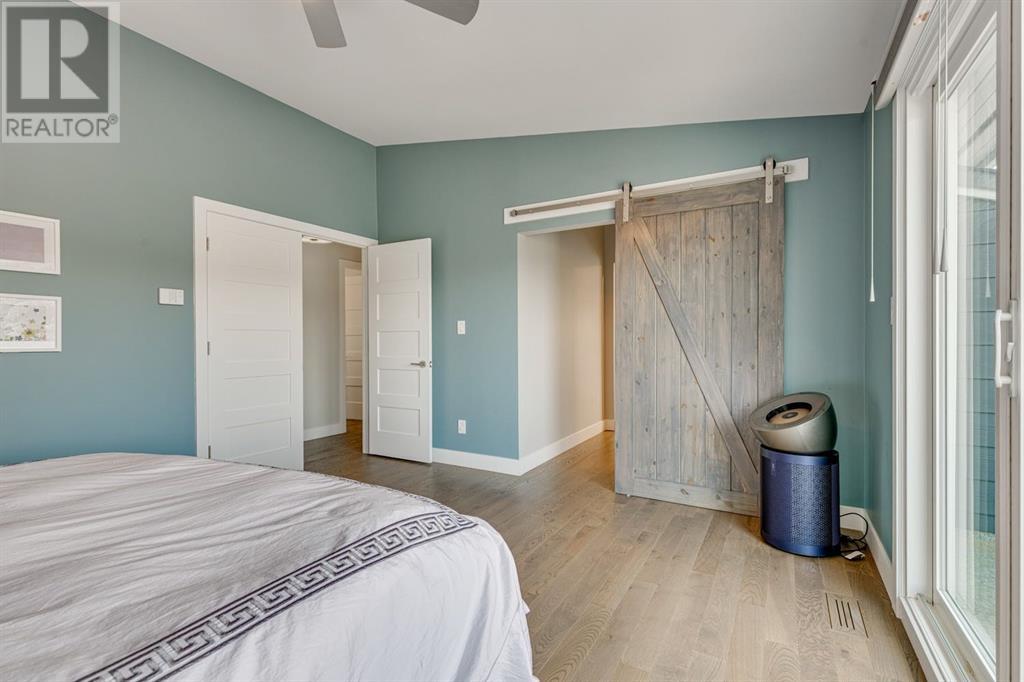 Single Family House for Sale in  Strathcona Bay SW Strathcona Park Calgary 