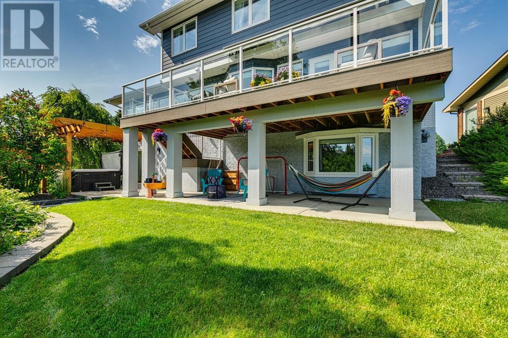 Single Family House for Sale in  Strathcona Bay SW Strathcona Park Calgary 