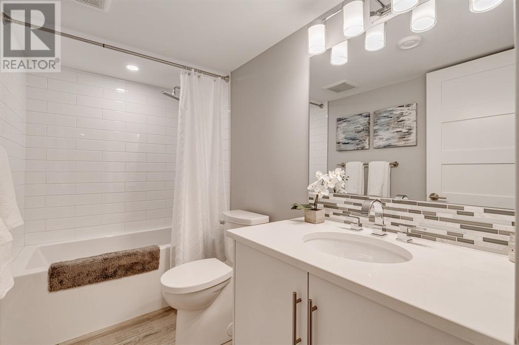 Single Family House for Sale in  Strathcona Bay SW Strathcona Park Calgary 