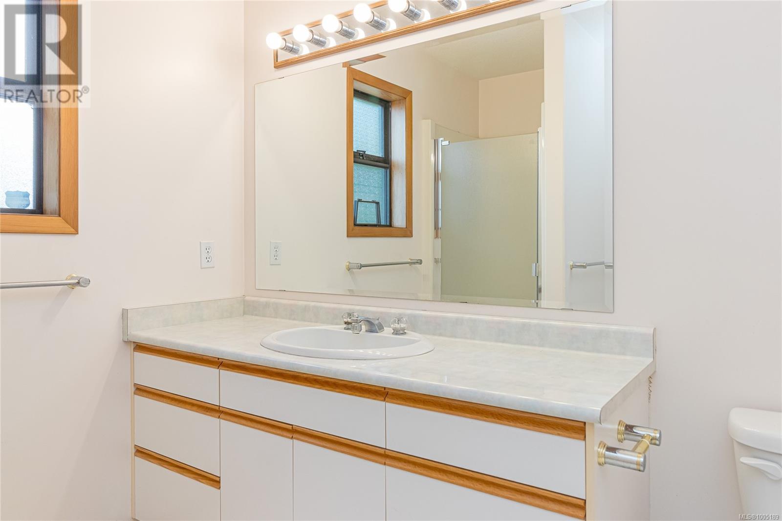 Photo 60 of 13289 Prospect Dr, Ladysmith BC
