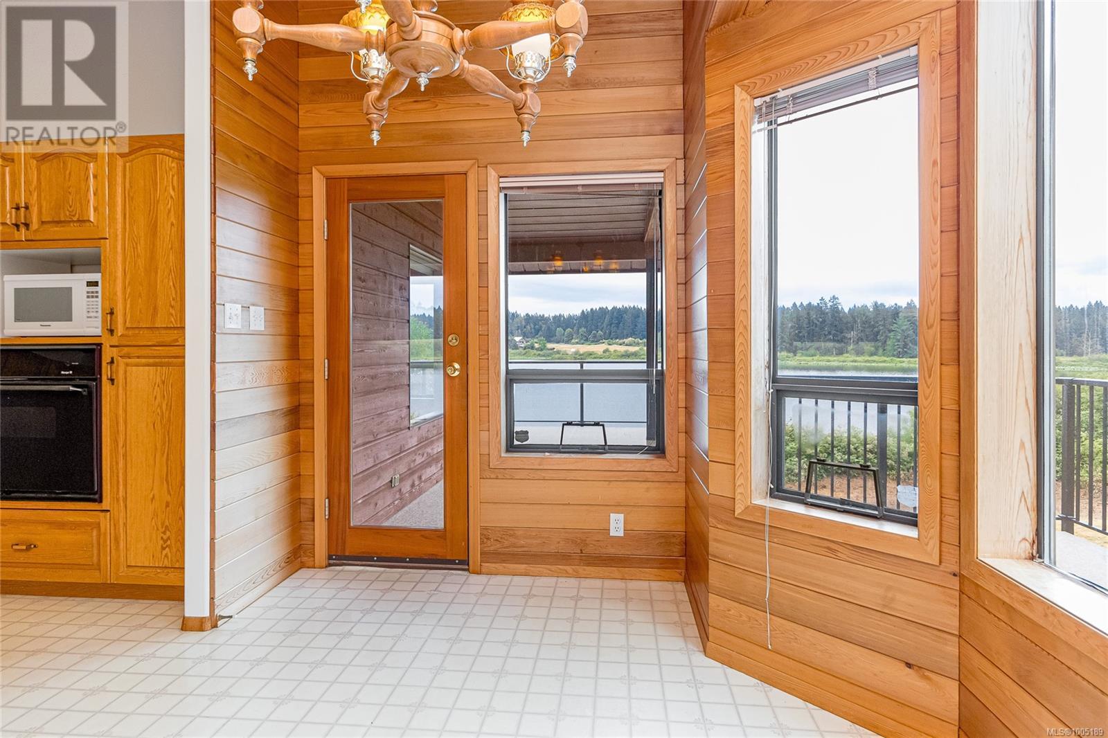 Photo 19 of 13289 Prospect Dr, Ladysmith BC