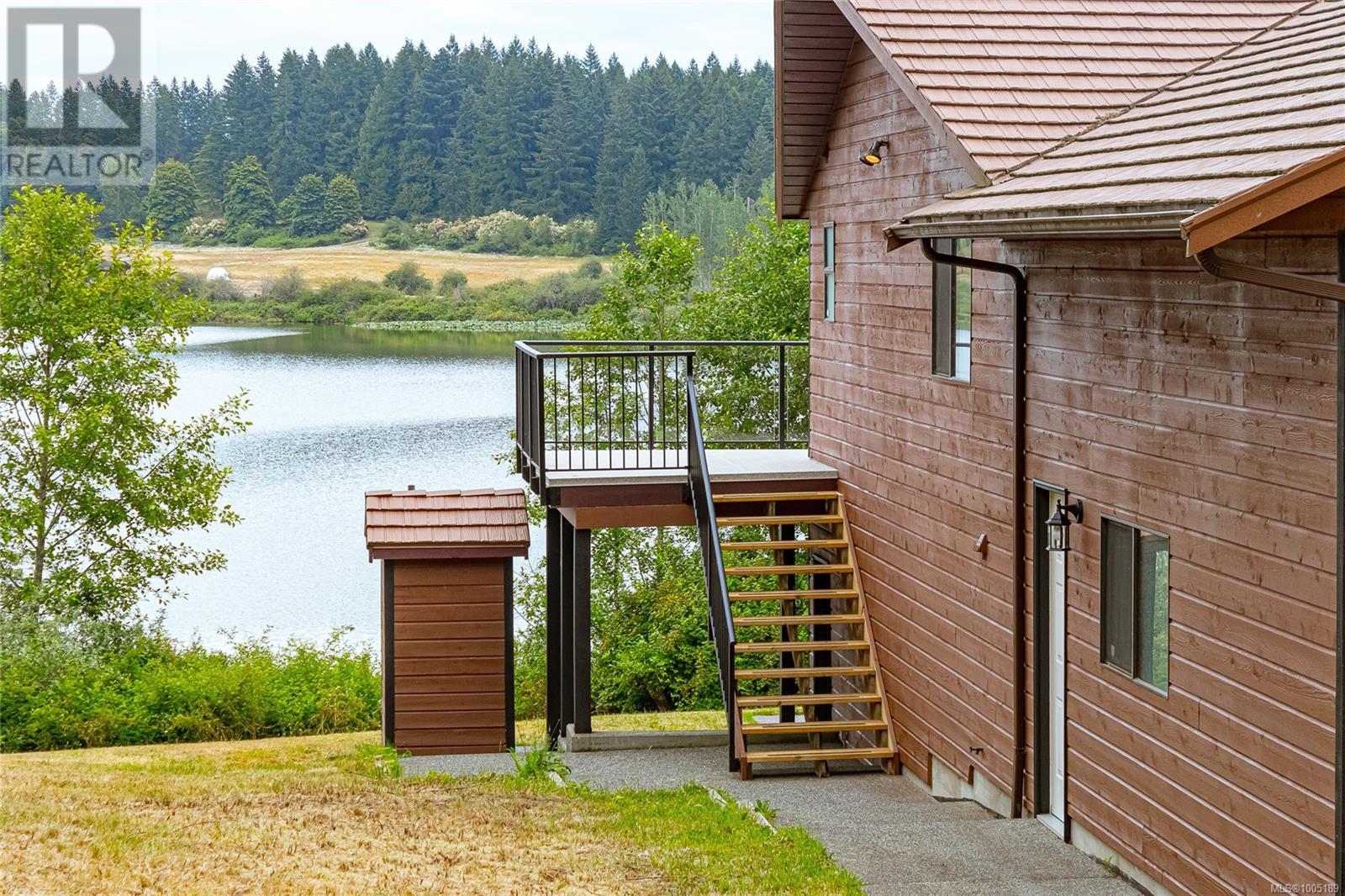 Photo 6 of 13289 Prospect Dr, Ladysmith BC