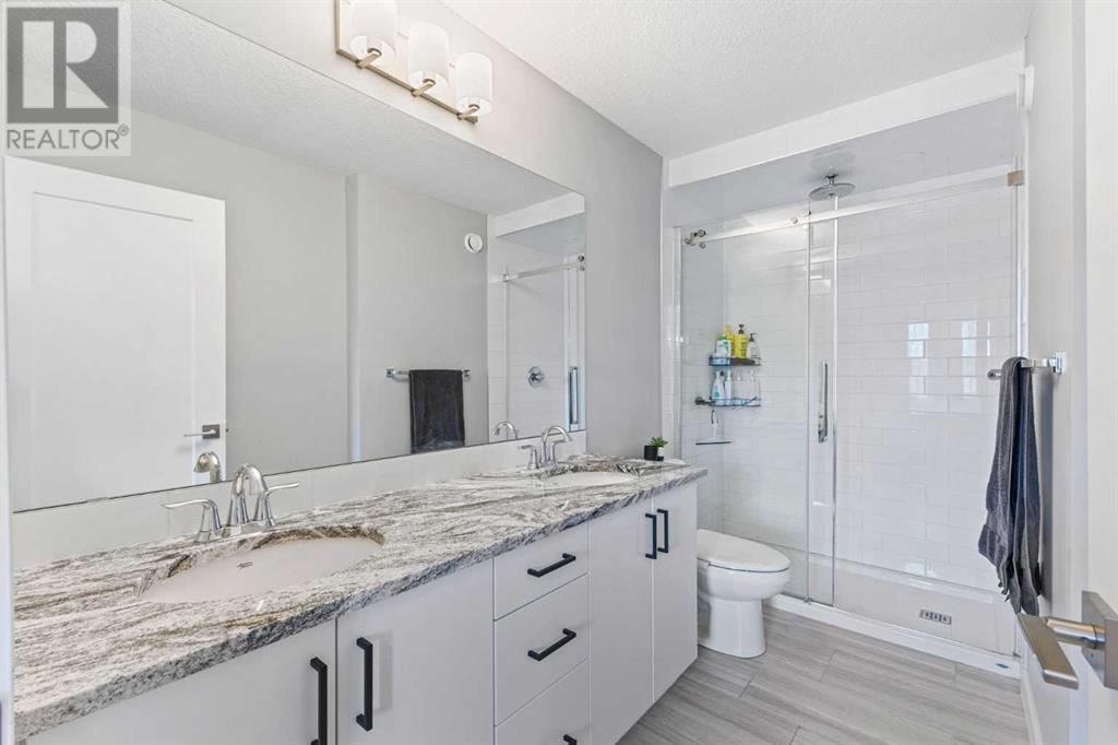 Single Family House for Sale in   Greenbriar Place NW Greenwood/Greenbriar Calgary 