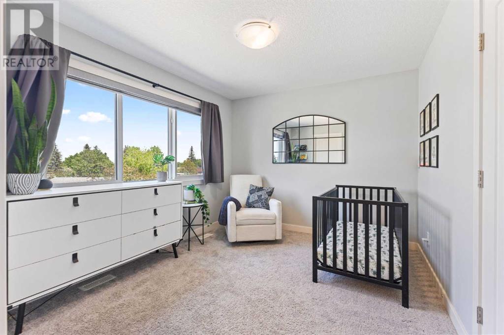 Single Family House for Sale in   Greenbriar Place NW Greenwood/Greenbriar Calgary 