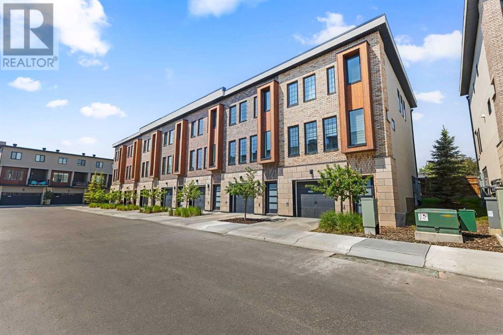 Single Family House for Sale in   Greenbriar Place NW Greenwood/Greenbriar Calgary 