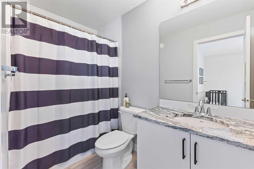 Single Family House for Sale in   Greenbriar Place NW Greenwood/Greenbriar Calgary 