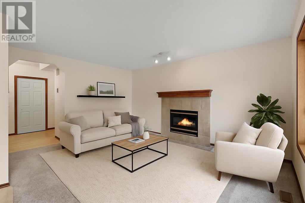 Single Family House for Sale in  Tuscany Way NW Tuscany Calgary 