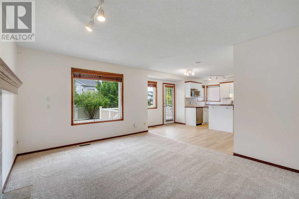 Single Family House for Sale in  Tuscany Way NW Tuscany Calgary 
