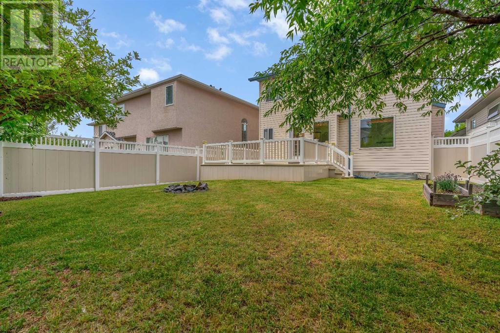 Single Family House for Sale in  Tuscany Way NW Tuscany Calgary 