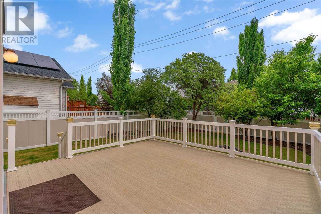 Single Family House for Sale in  Tuscany Way NW Tuscany Calgary 