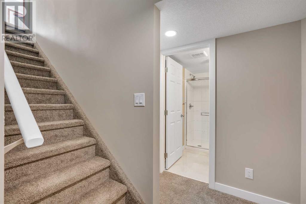 Single Family House for Sale in  Tuscany Way NW Tuscany Calgary 