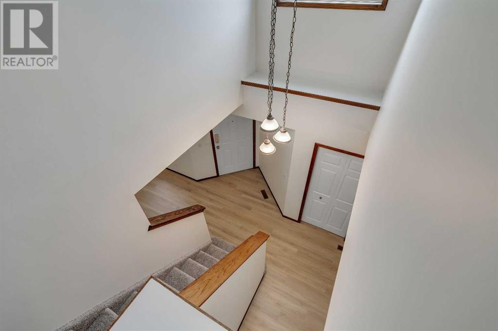 Single Family House for Sale in  Tuscany Way NW Tuscany Calgary 