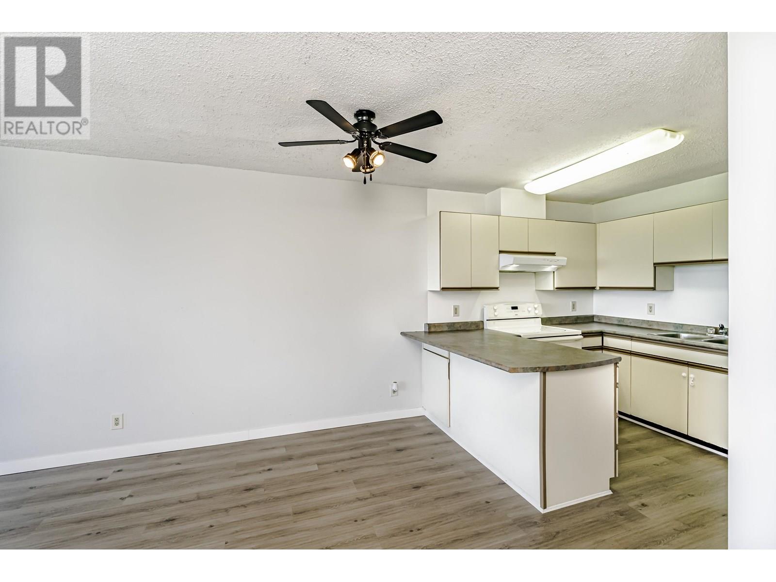 Photo 14 of 2205 3970 Carrigan Court, Burnaby BC