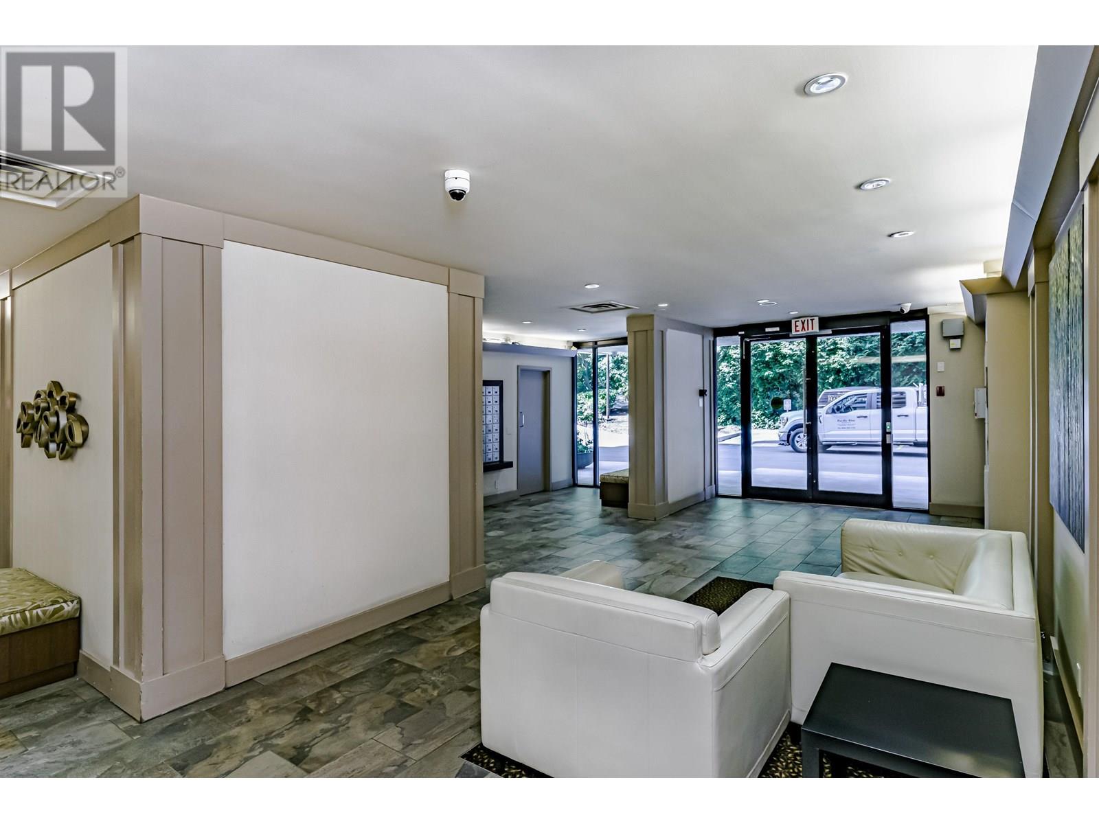 Photo 7 of 2205 3970 Carrigan Court, Burnaby BC