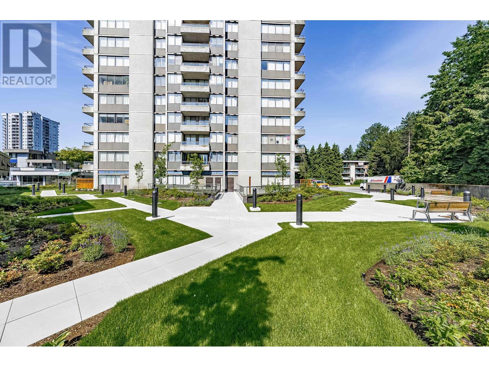 Photo 33 of 2205 3970 Carrigan Court, Burnaby BC