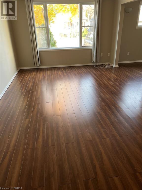 Photo 3 of 111 Murray Street, Brantford ON