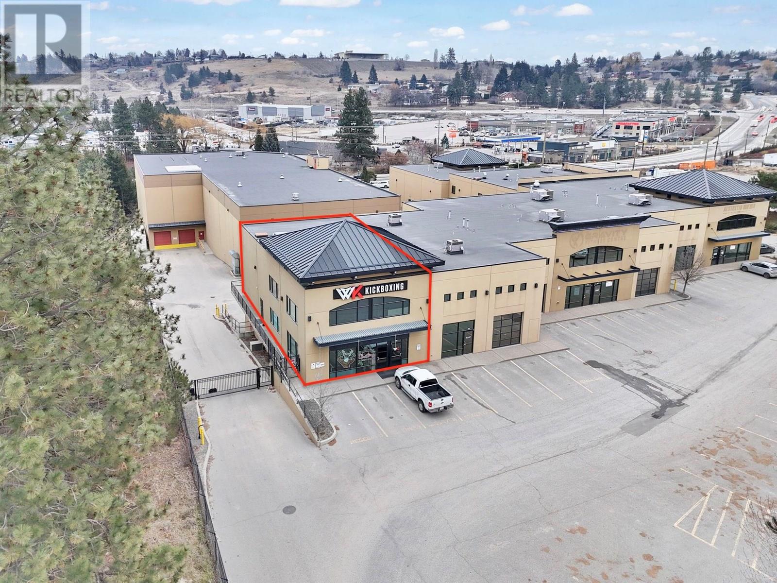 100 2476 Westlake Road, West Kelowna