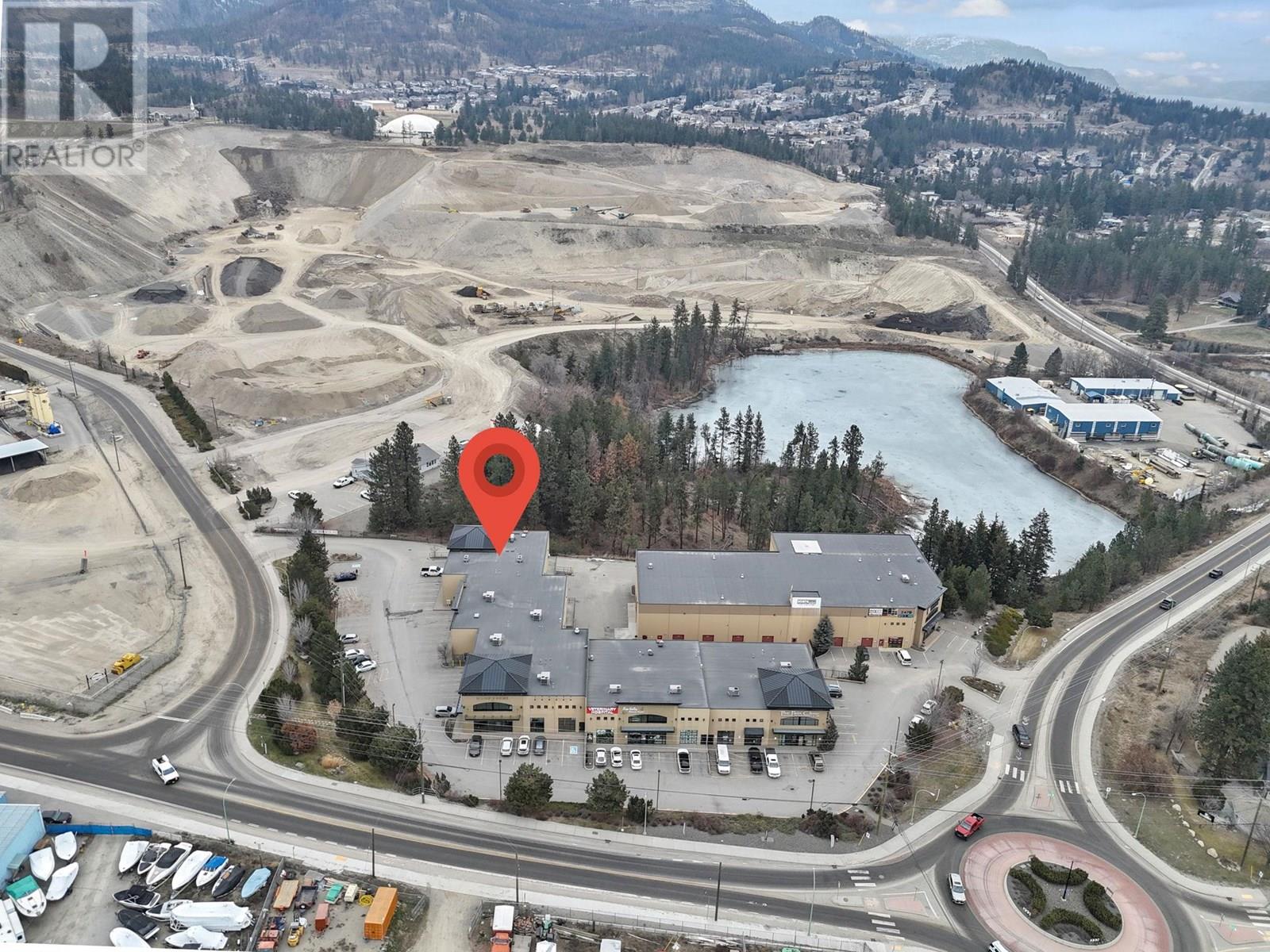 100 2476 Westlake Road, West Kelowna