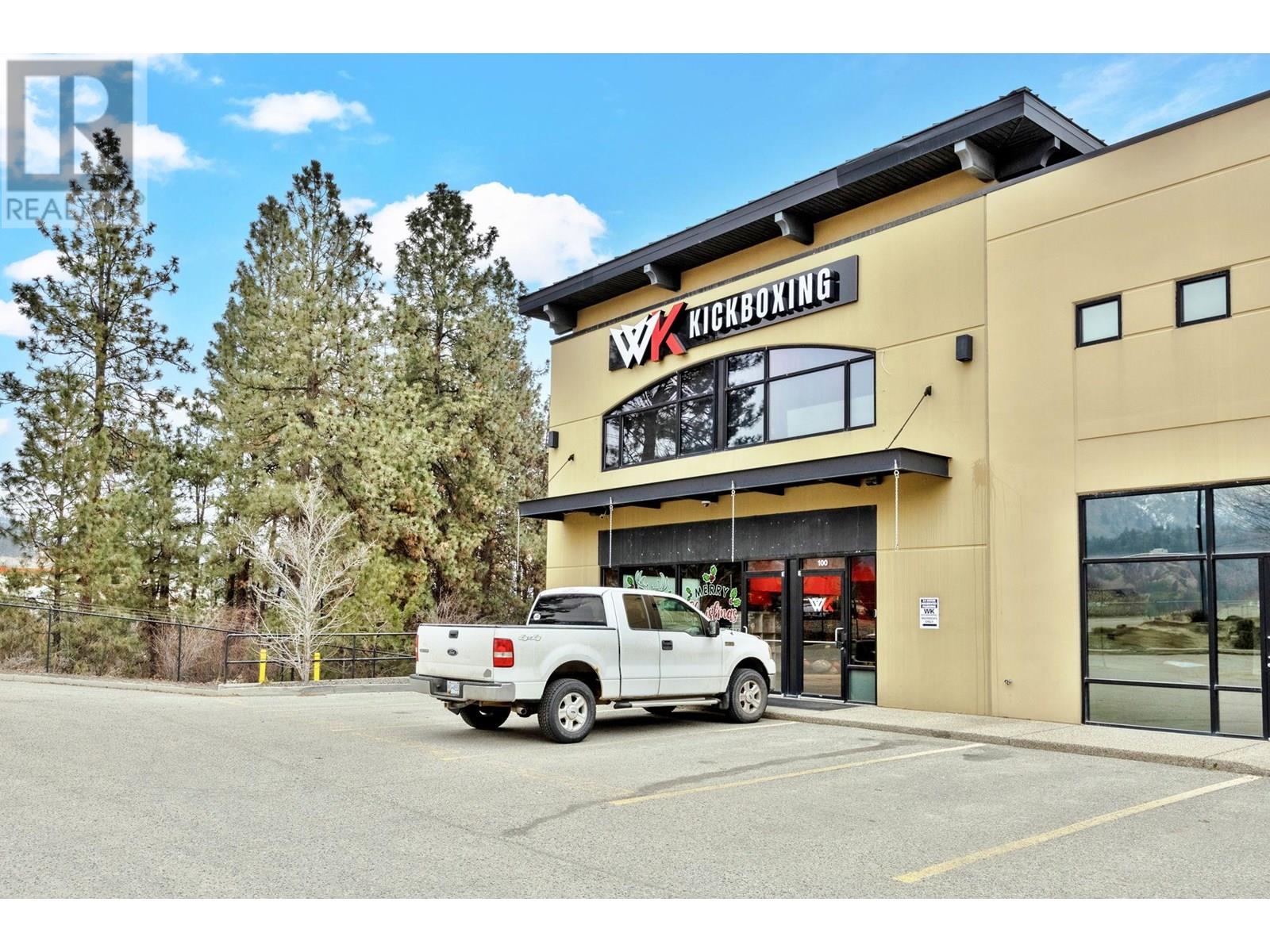 100 2476 Westlake Road, West Kelowna