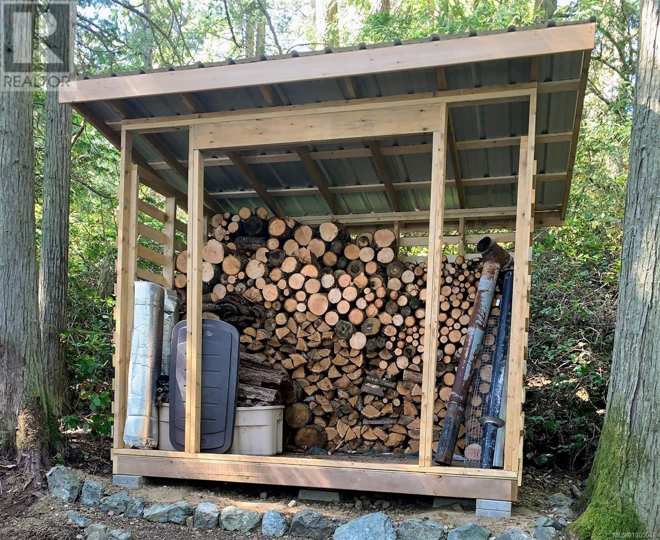  1304 Greenleaf Lane, Sidney Island