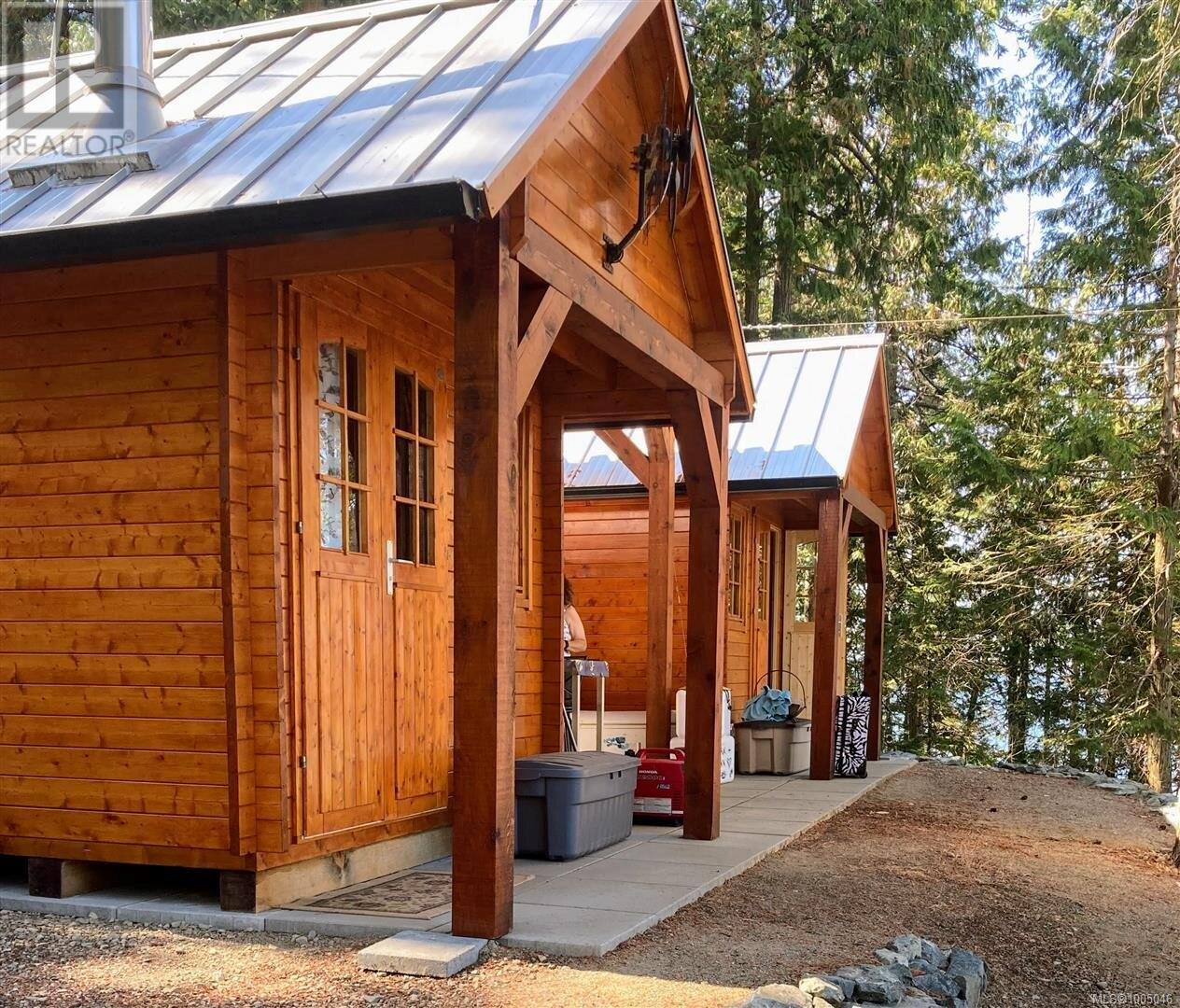  1304 Greenleaf Lane, Sidney Island