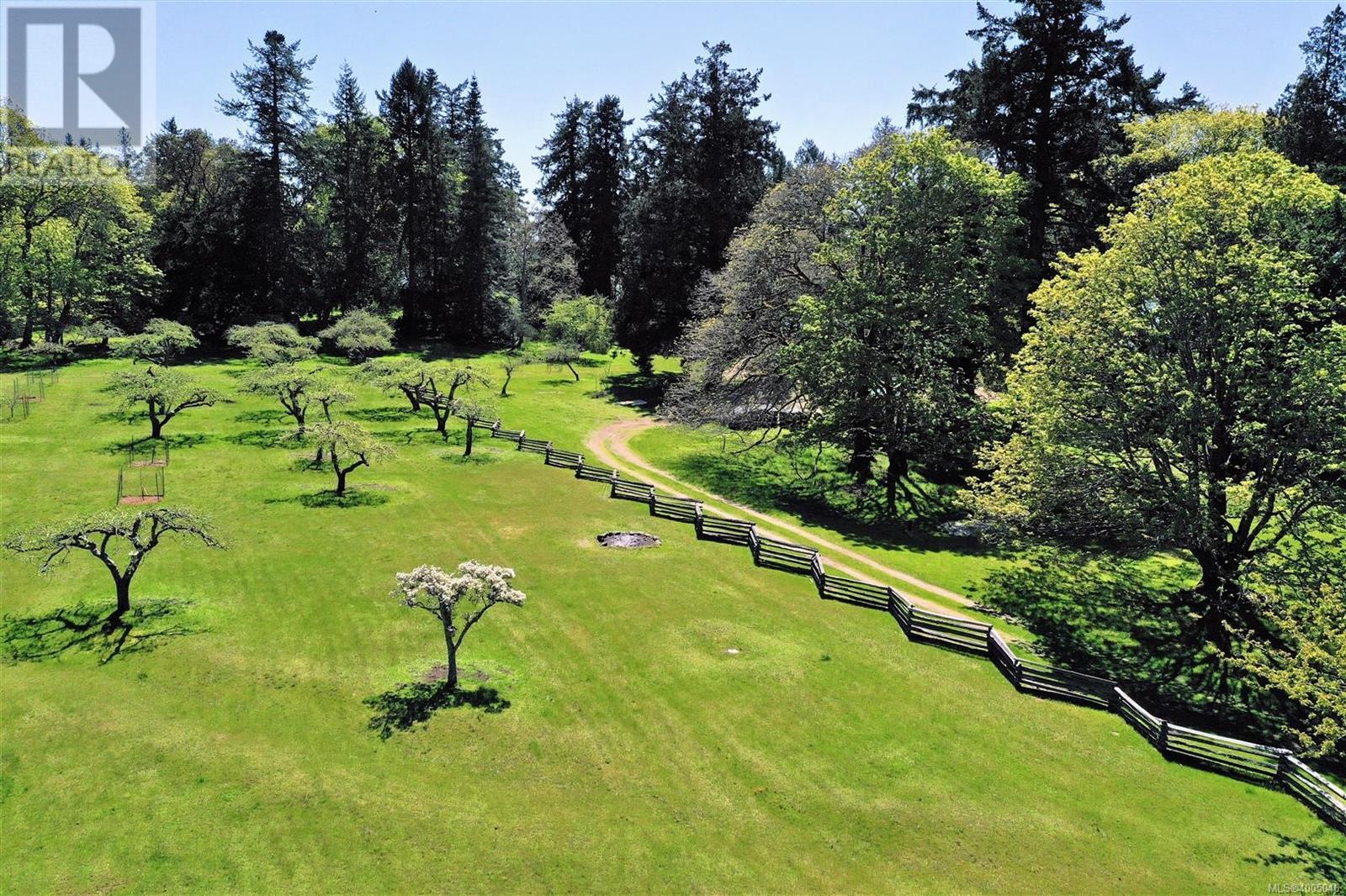  1304 Greenleaf Lane, Sidney Island