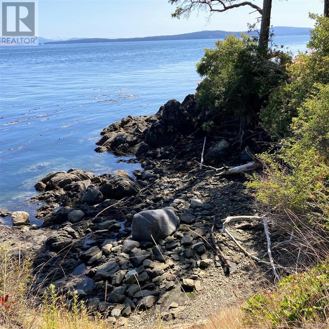  1304 Greenleaf Lane, Sidney Island