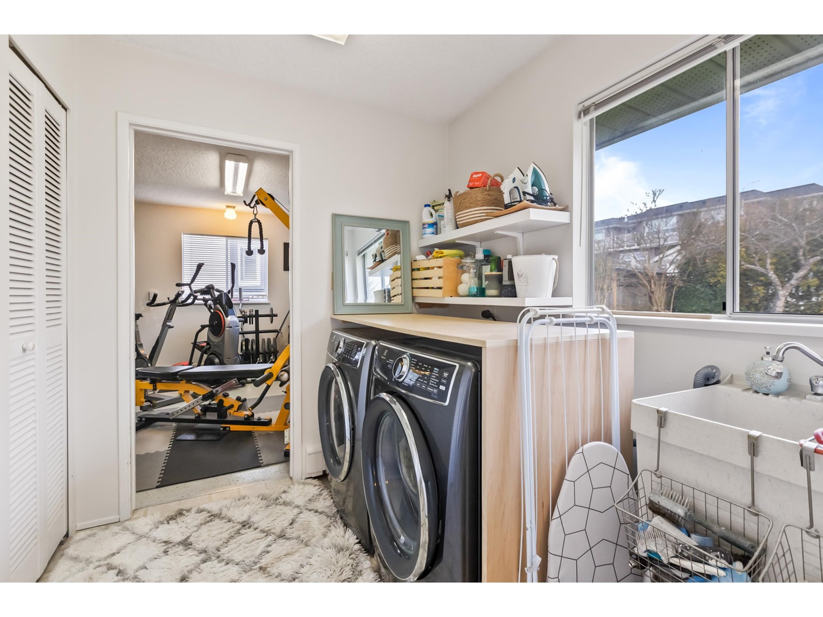 Photo 22 of 15365 Pacific Avenue, White Rock BC