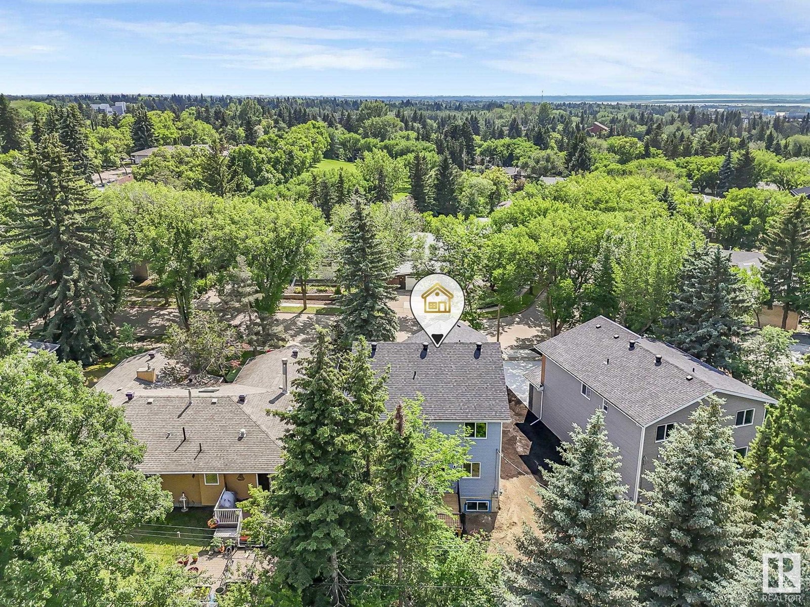 Photo 10 of 23 A Sable Cr, St Albert AB