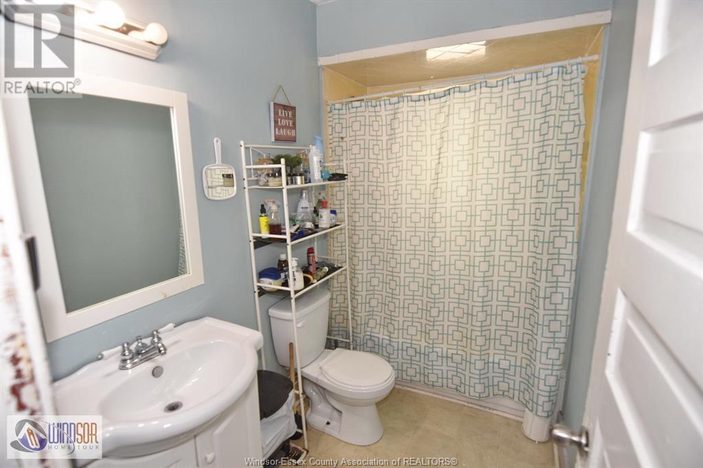 Photo 19 of 1453 55 Wyandotte Street East, Windsor ON