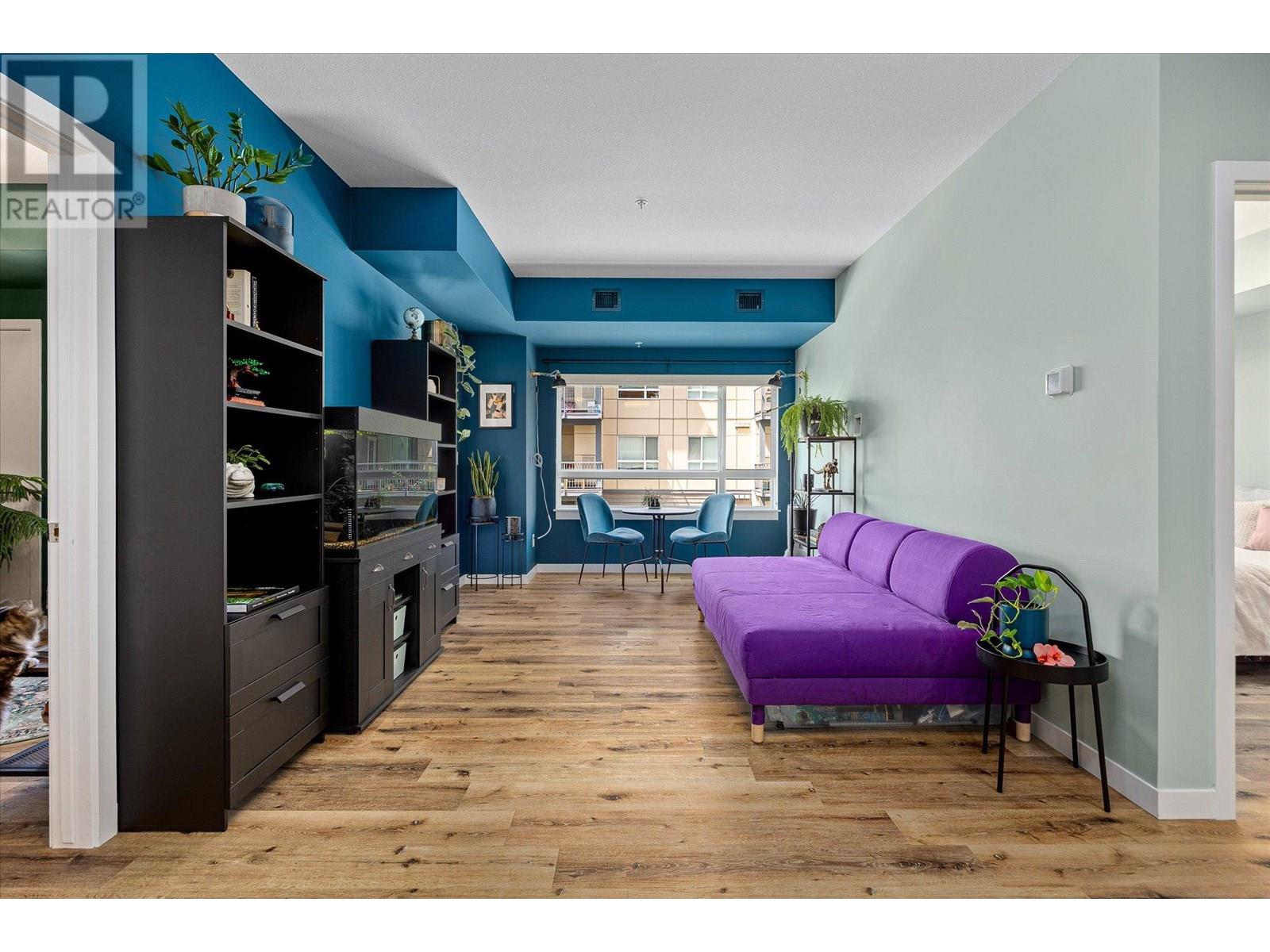 313 722 Valley Road, Kelowna