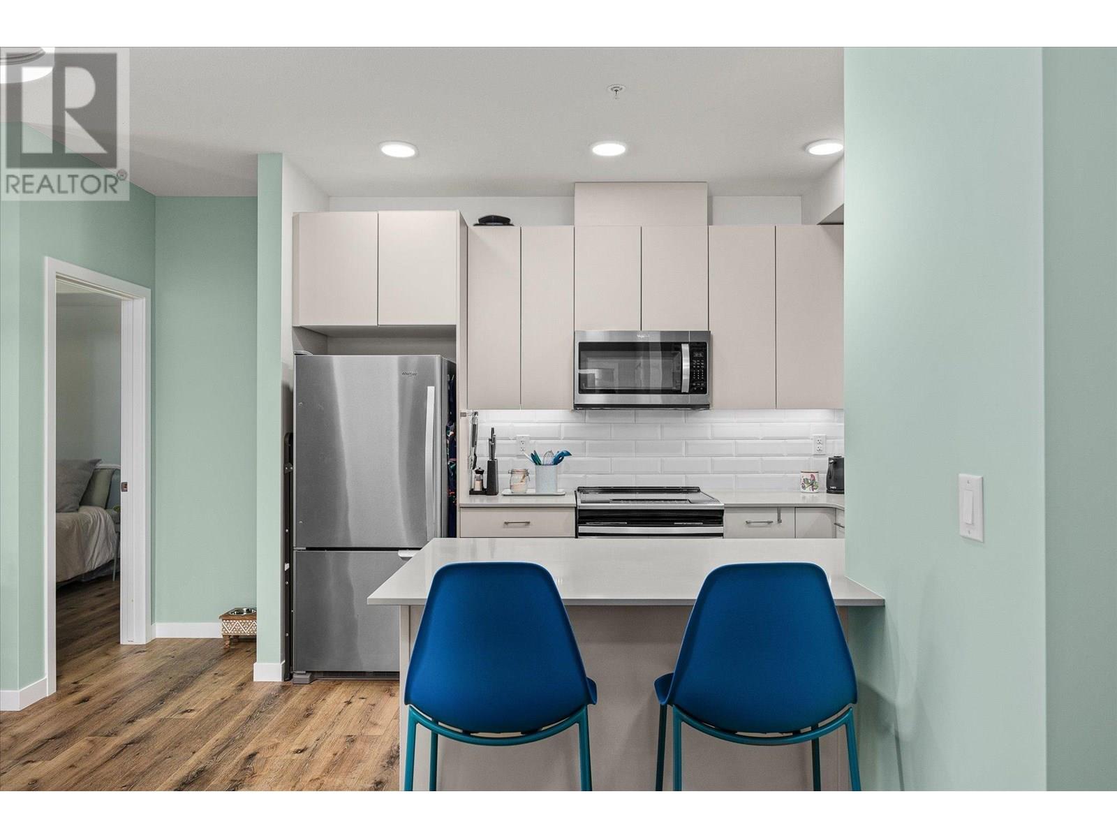313 722 Valley Road, Kelowna