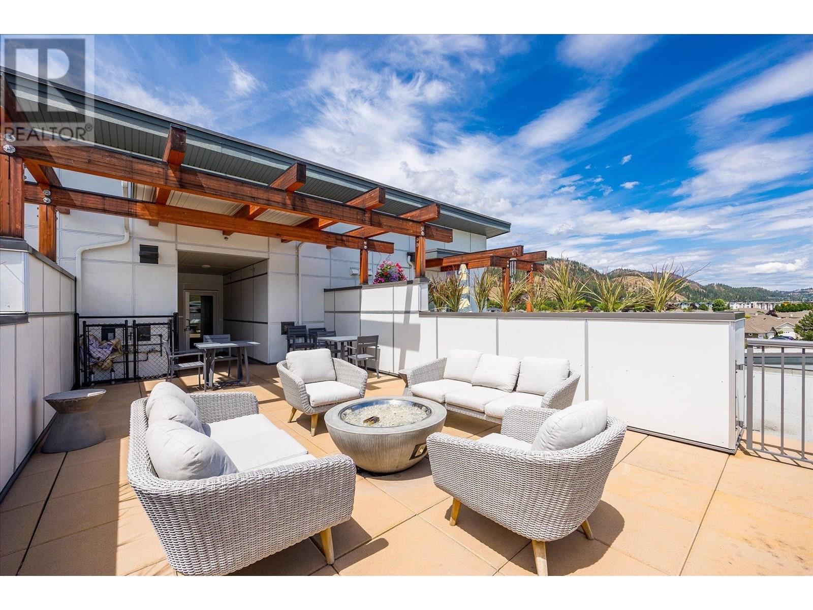 313 722 Valley Road, Kelowna