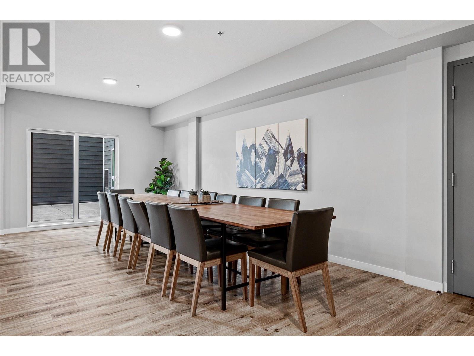 313 722 Valley Road, Kelowna