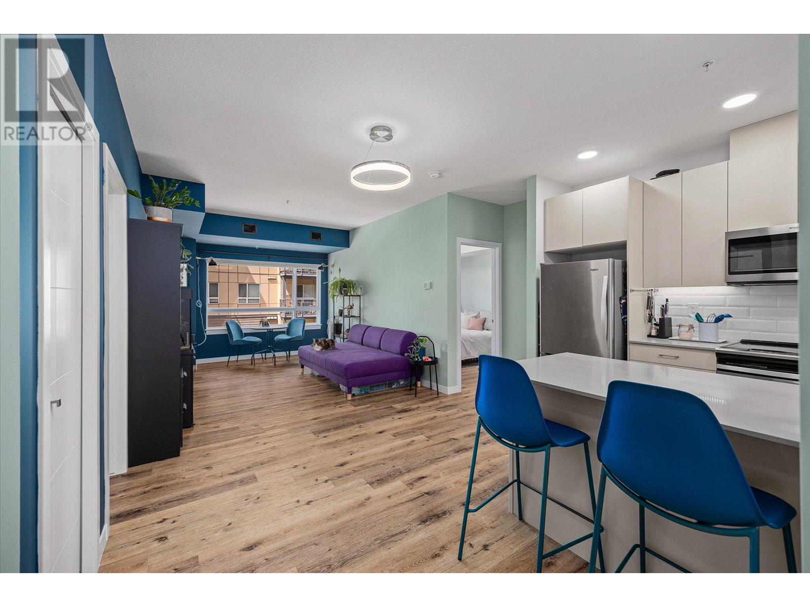 313 722 Valley Road, Kelowna