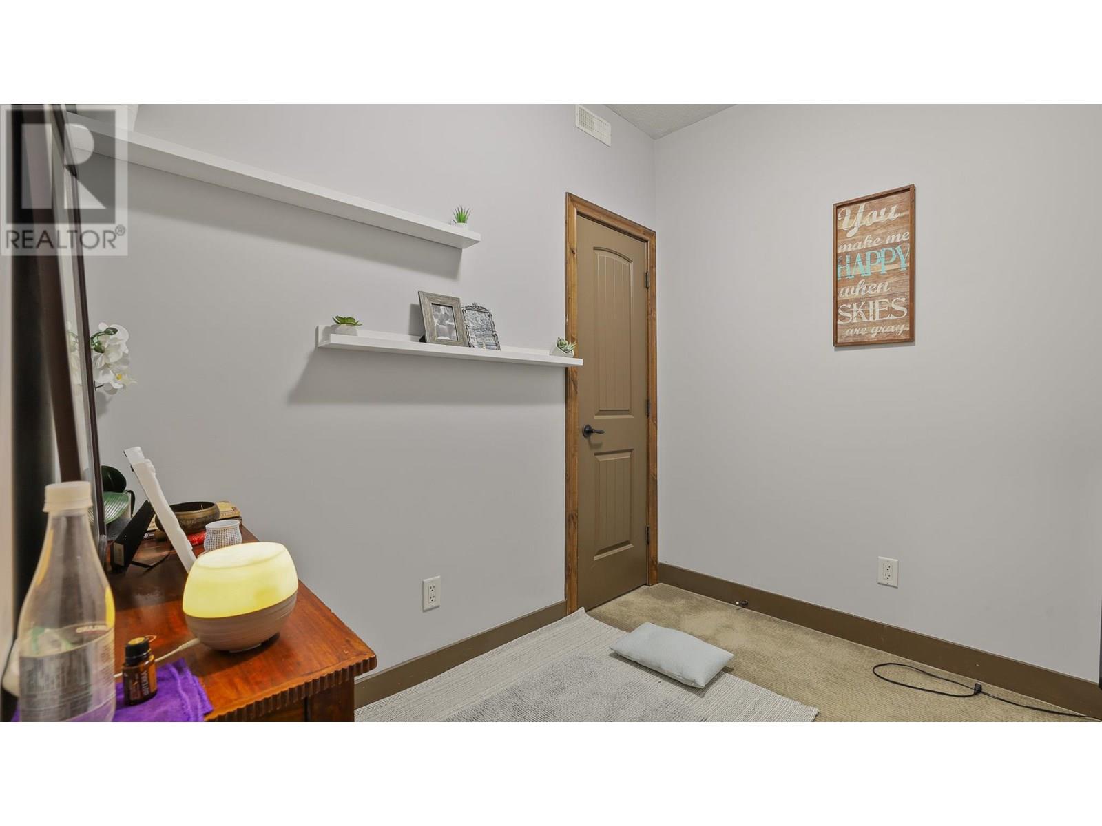 Photo 17 of 7495 Columbia Avenue Unit 1104, Radium Hot Springs BC