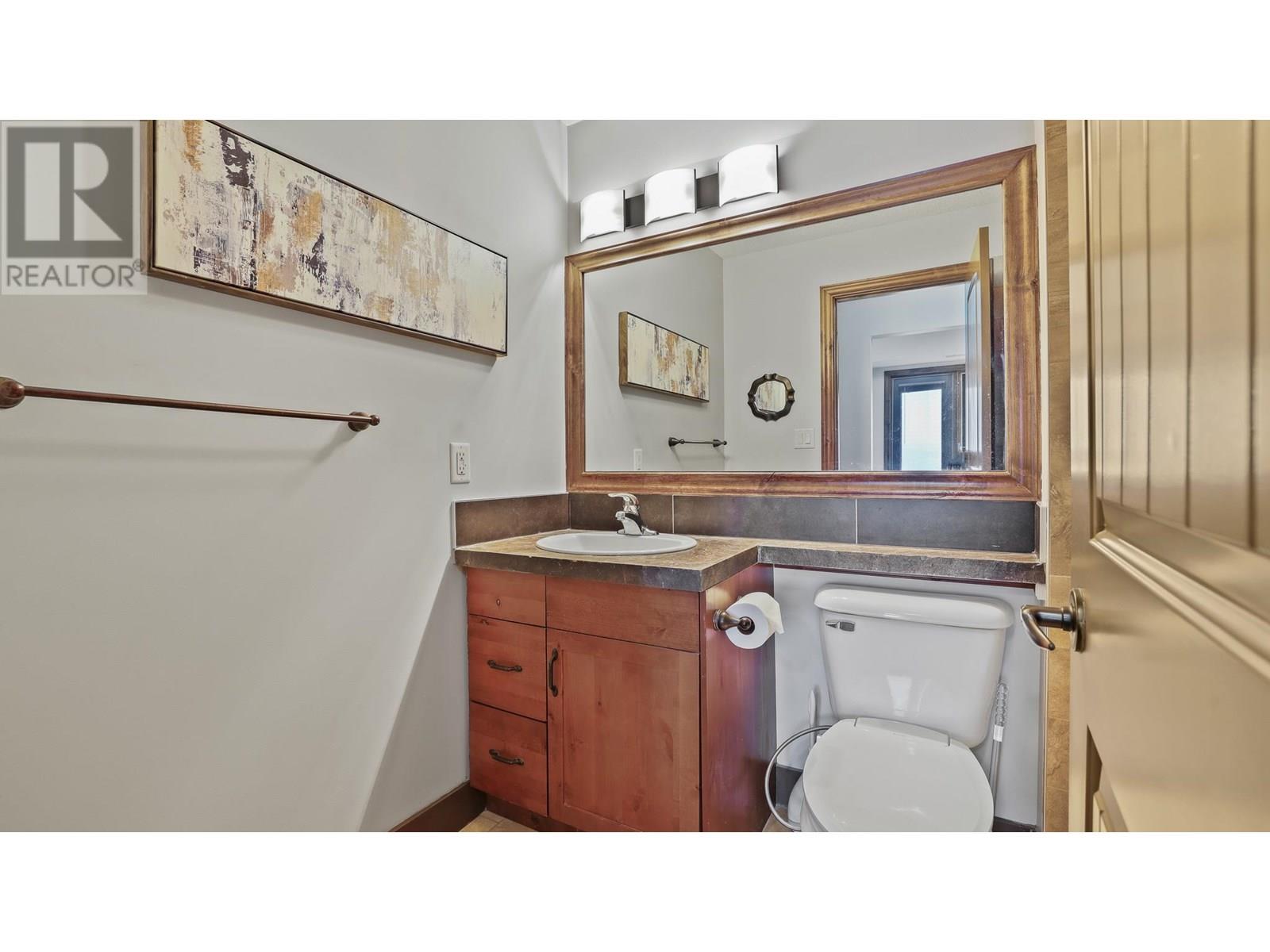 Photo 11 of 7495 Columbia Avenue Unit 1104, Radium Hot Springs BC