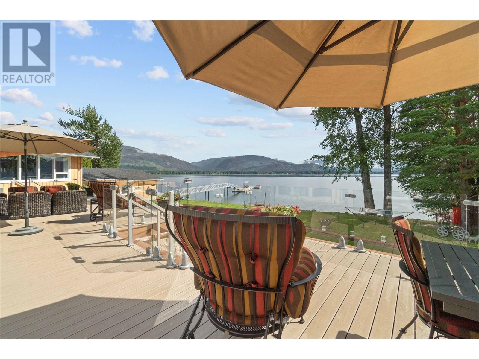 Photo 77 of 957 Garroway Road, Sorrento BC